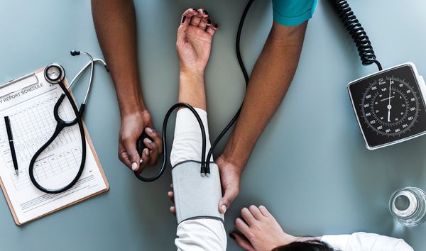 arms-care-check-905874.jpg arms-care-check-905874.jpg