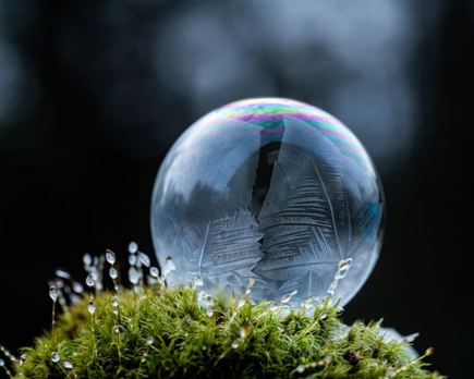 安穩，其實是一場夢幻泡影