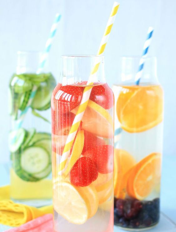 Idees de recettes d'eaux detox - Water detox fruits: 